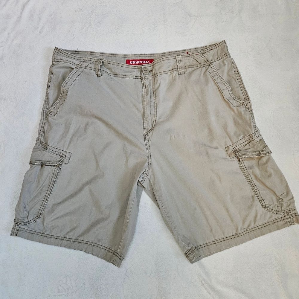 UNION BAY Shorts Men Sz 40 Khaki Cargo Pockets Retro Skate Board Surf 90s Y2K